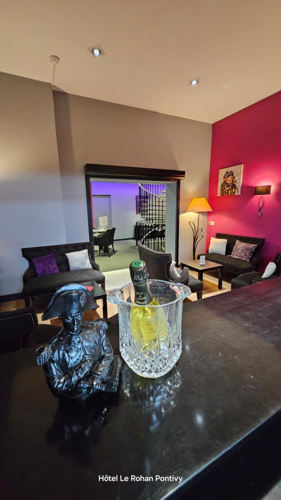 Hotel Le Rohan Charme Et Caractere Pontivy