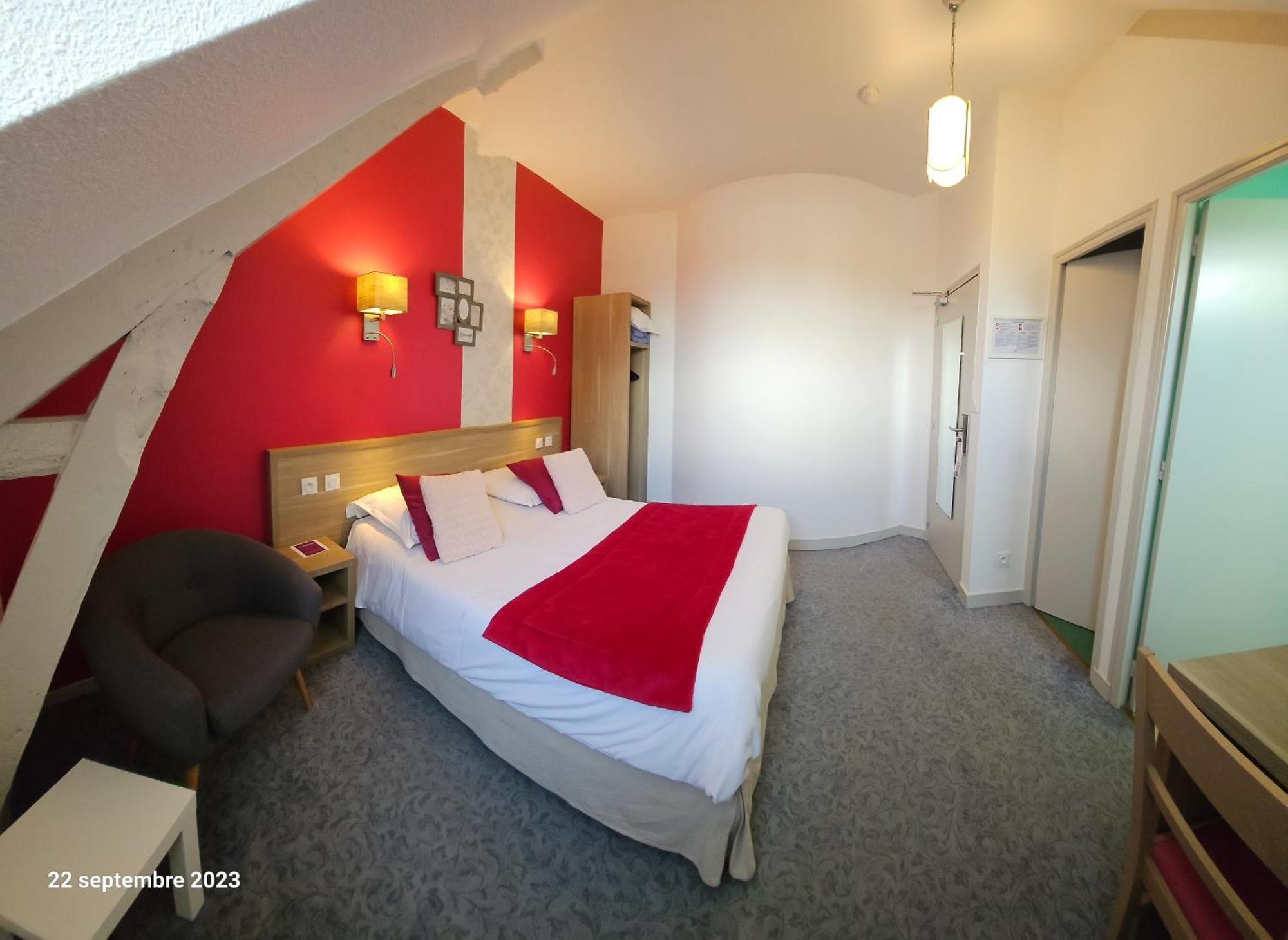 Hotel Le Rohan Charme Et Caractere